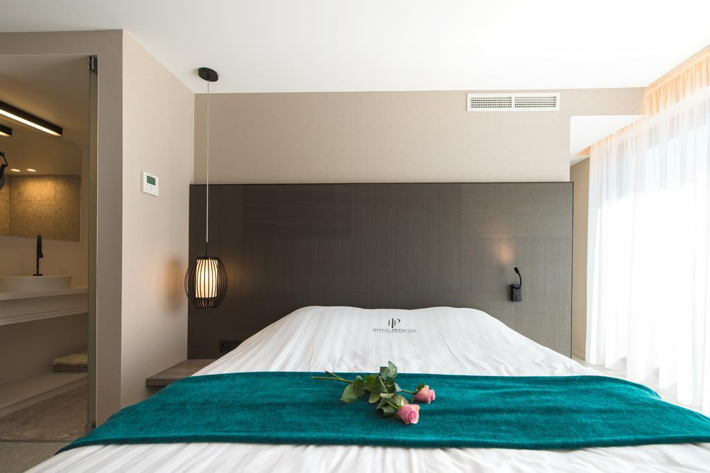 Hotel Princess Οστένδη Εξωτερικό φωτογραφία